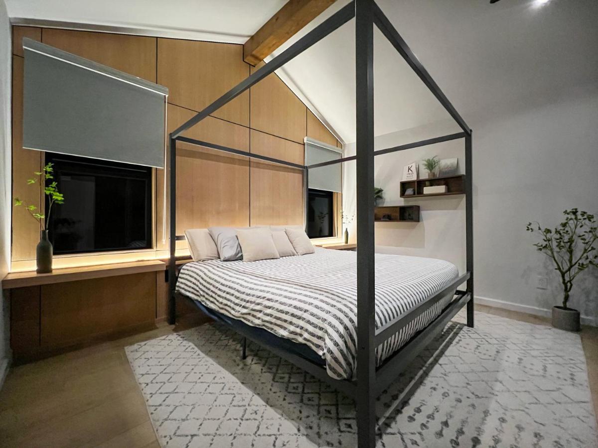 Open Airy Custom Designed Home - 2Kings - Sleeps 14 Houston Dış mekan fotoğraf