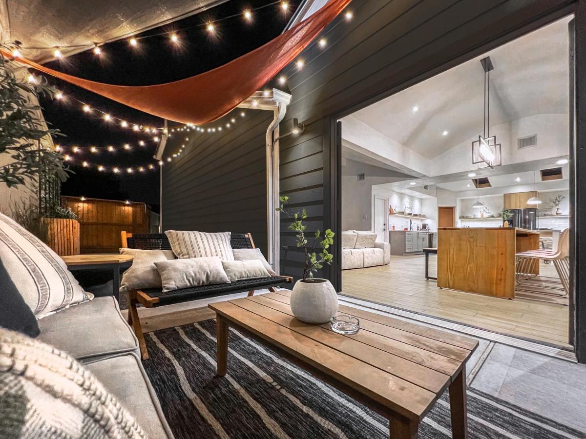 Open Airy Custom Designed Home - 2Kings - Sleeps 14 Houston Dış mekan fotoğraf